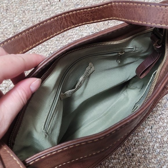 Crossbody - Picture 2 of 3